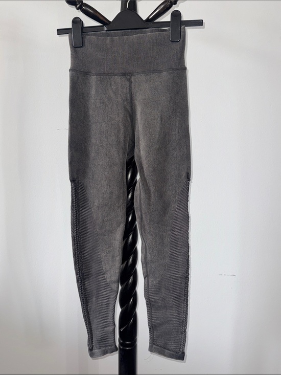 aerie Pants - aerie Gray High-Waist Ribbed Leggings 8.T